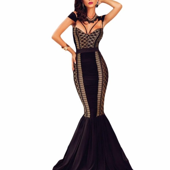 Dresses & Skirts - new without label never used